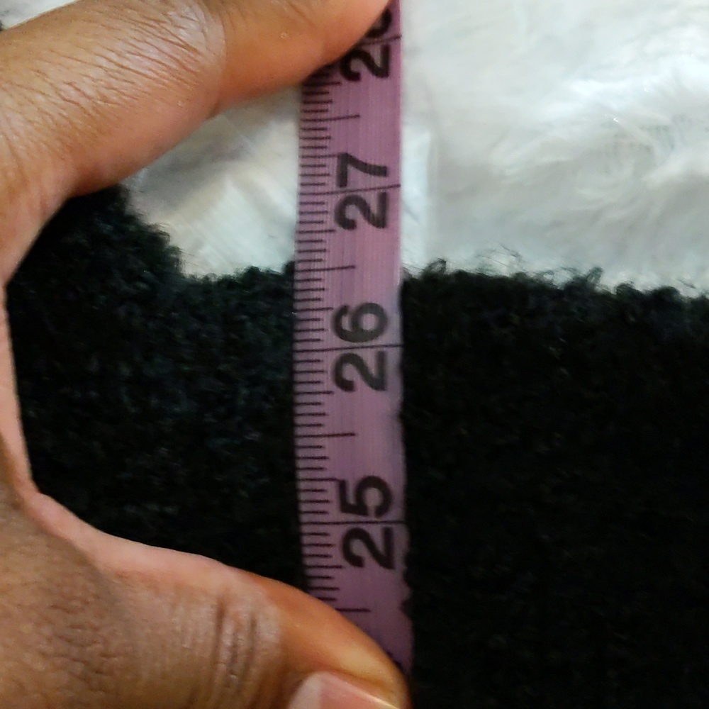 Joe Fresh| NWT Black Crew Neck Sweater Some Recycled Materials - Picture 6 of 13